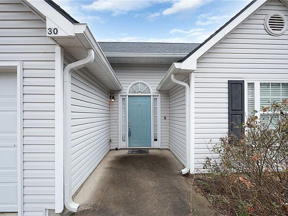 3rd image of 30 Atwood Dr NW