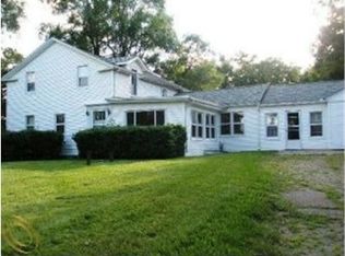 3340 E Clarkston Rd, Oakland, MI 48363