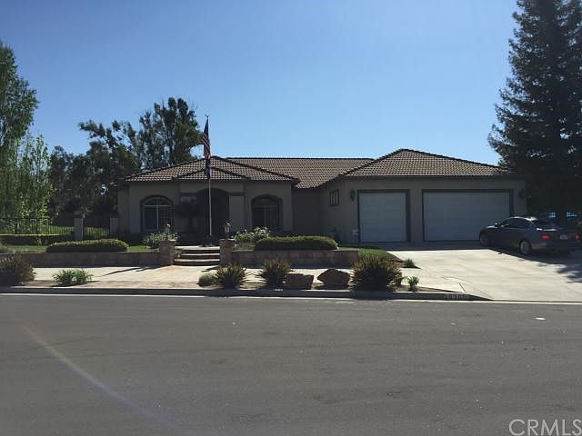 2nd image of 18305 Summer Ct