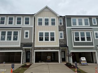 10041 Secluded Garden Dr #157, Apex, NC 27523