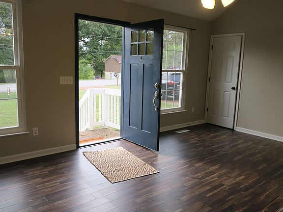 2nd image of 7106 Sugar Maple Dr