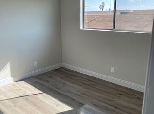 1122 W 94th St #6, Los Angeles, CA 90044