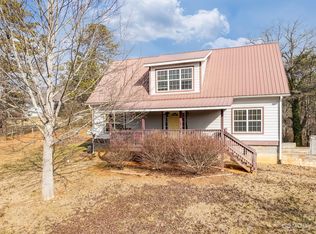 231 Bull Frog Ln, Canton, NC 28716