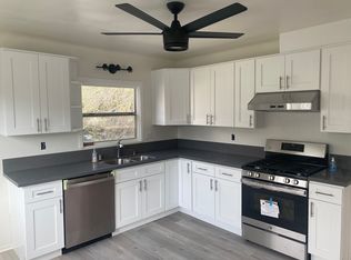 1150 Evergreen St, Burbank, CA 91505