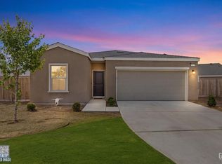 9635 Clear Ridge Way, Shafter, CA 93263