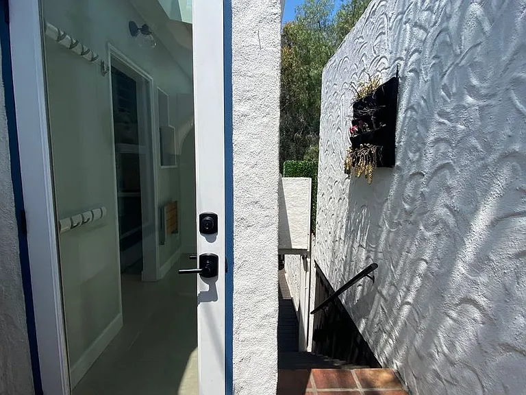 4270 Maryland St — Photo 13
