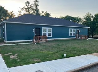 2149 Corry Rd, Memphis, TN 38106