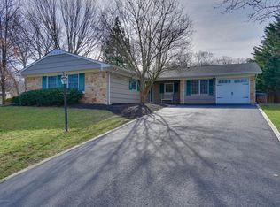 4 Incline Pl, Aberdeen, NJ 07747