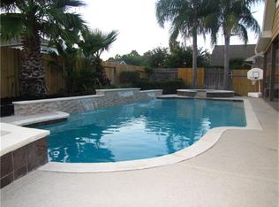 10415 Sequoia Pass Ct, Houston, TX 77095