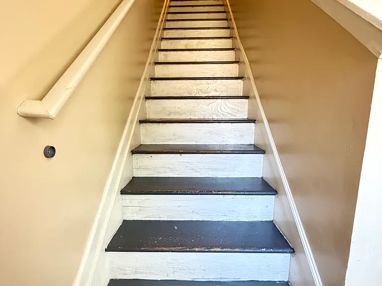 3272 Sentinel Cir — Photo 17