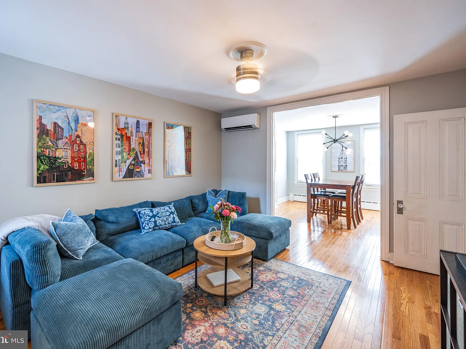 2 bed, 1.5 bath, 1250 sqft, $2,495 — Photo 1