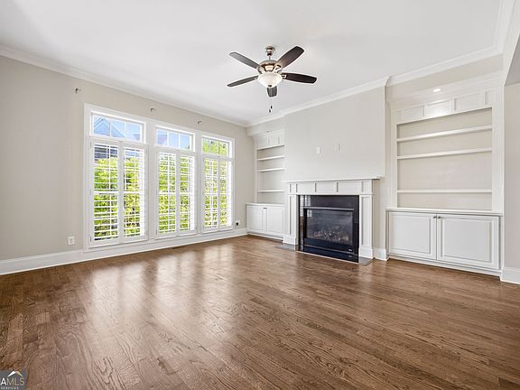 5th image of 1117 Cordia Ave NW