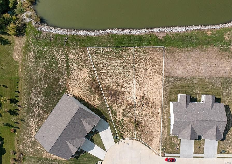 1st image of 824 Applewood Creek Dr