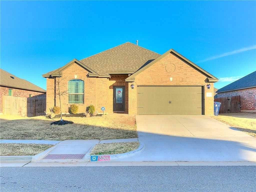 3300 Brookstone Lakes Dr Yukon OK 73099 Zillow