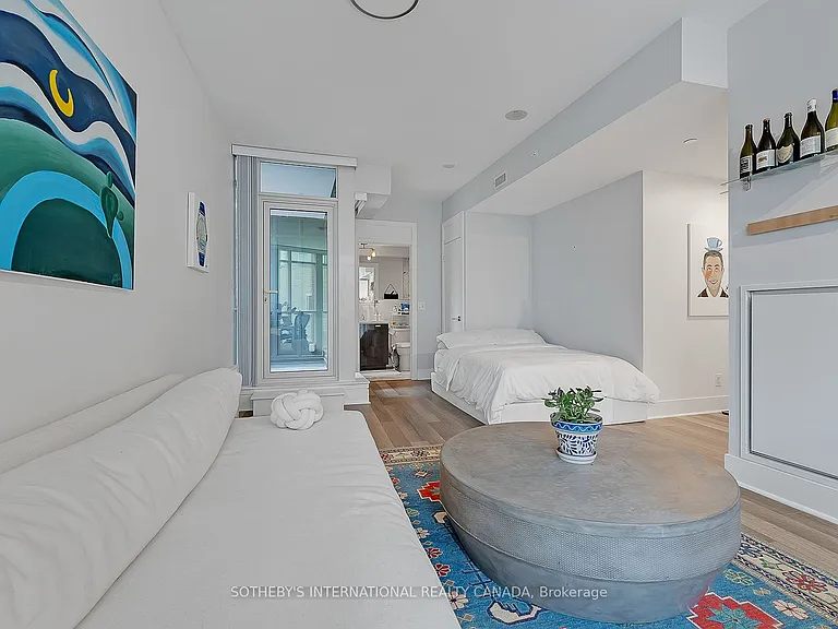 32 Davenport Rd #315 — Photo 14