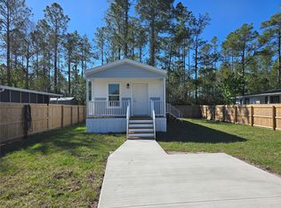 24350 Maxwell St, Astor, FL 32102