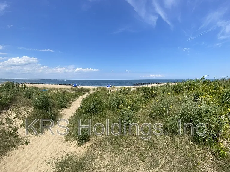 946 W Ocean View Ave #1 — Photo 7
