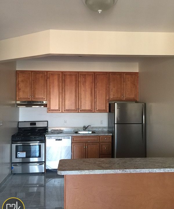 1st image of 2452 38th St APT 3