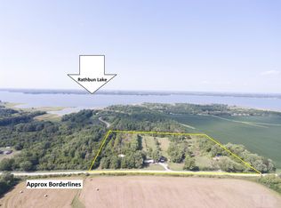 19316 450th St, Mystic, IA 52574