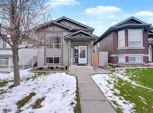 49 E Martin Crossing Way NE, Calgary, AB T3J 3V2