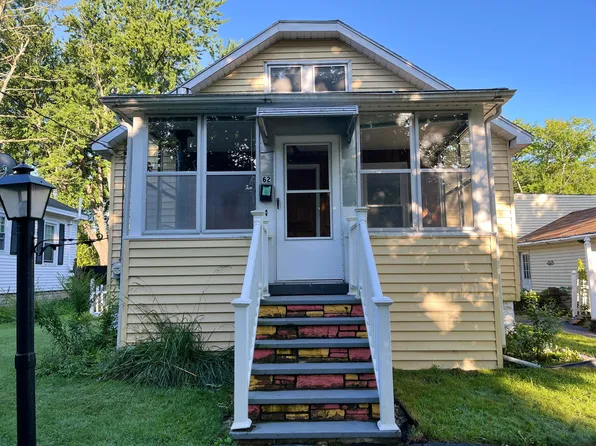 62 Dorset Street, Portland, ME 04102