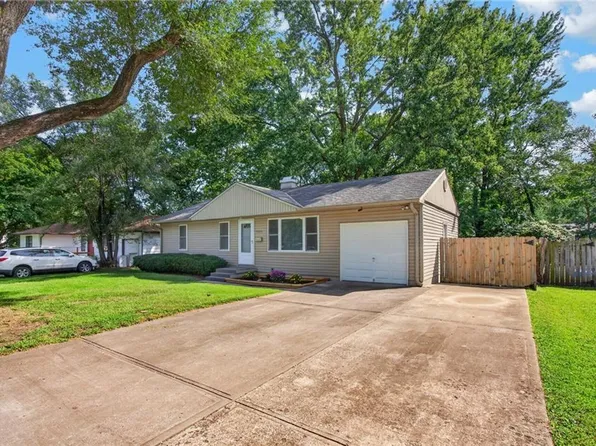 8509 E 111th St, Kansas City, MO 64134