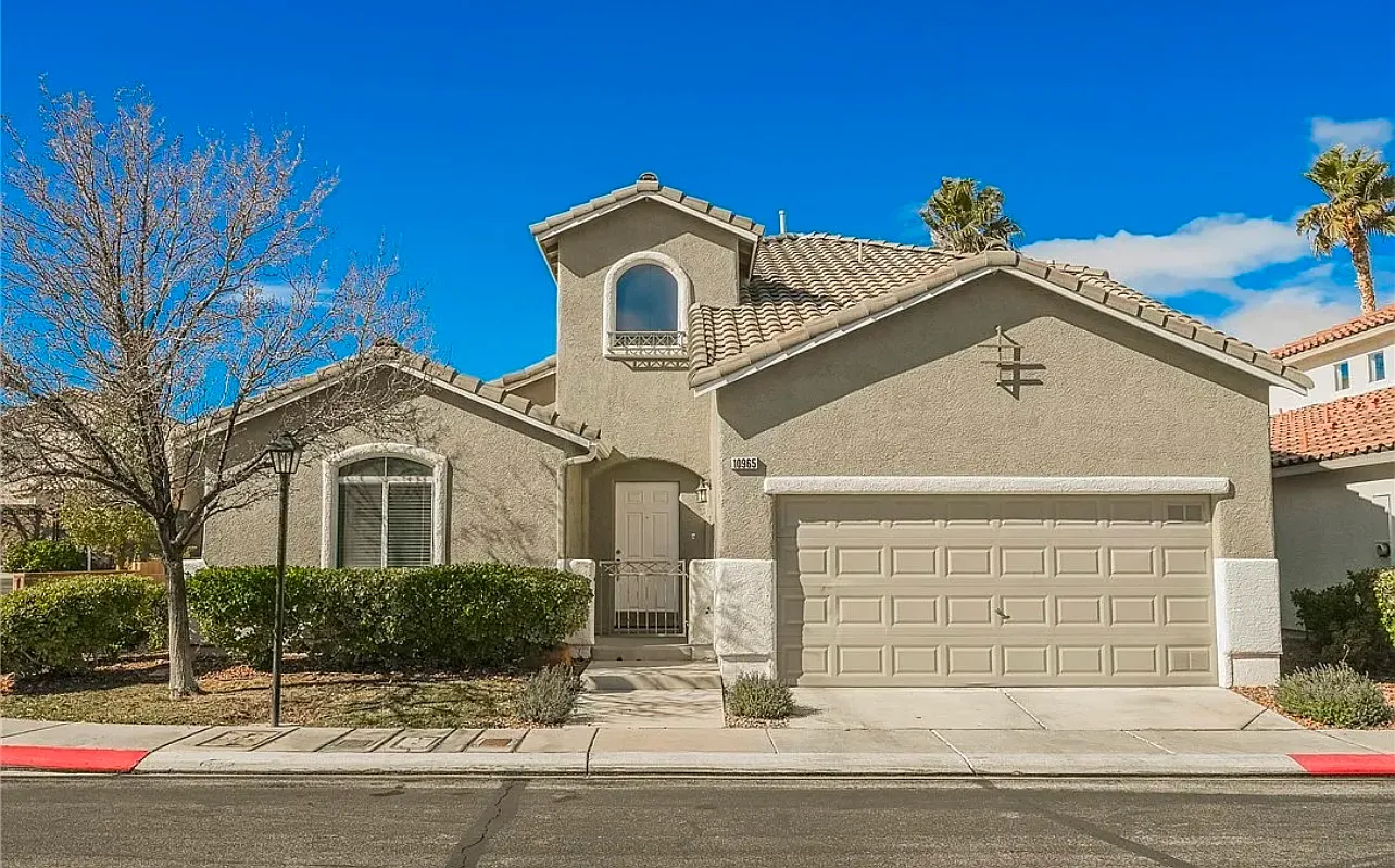 3 bed, 2190 sqft, $2,195 — Photo 2