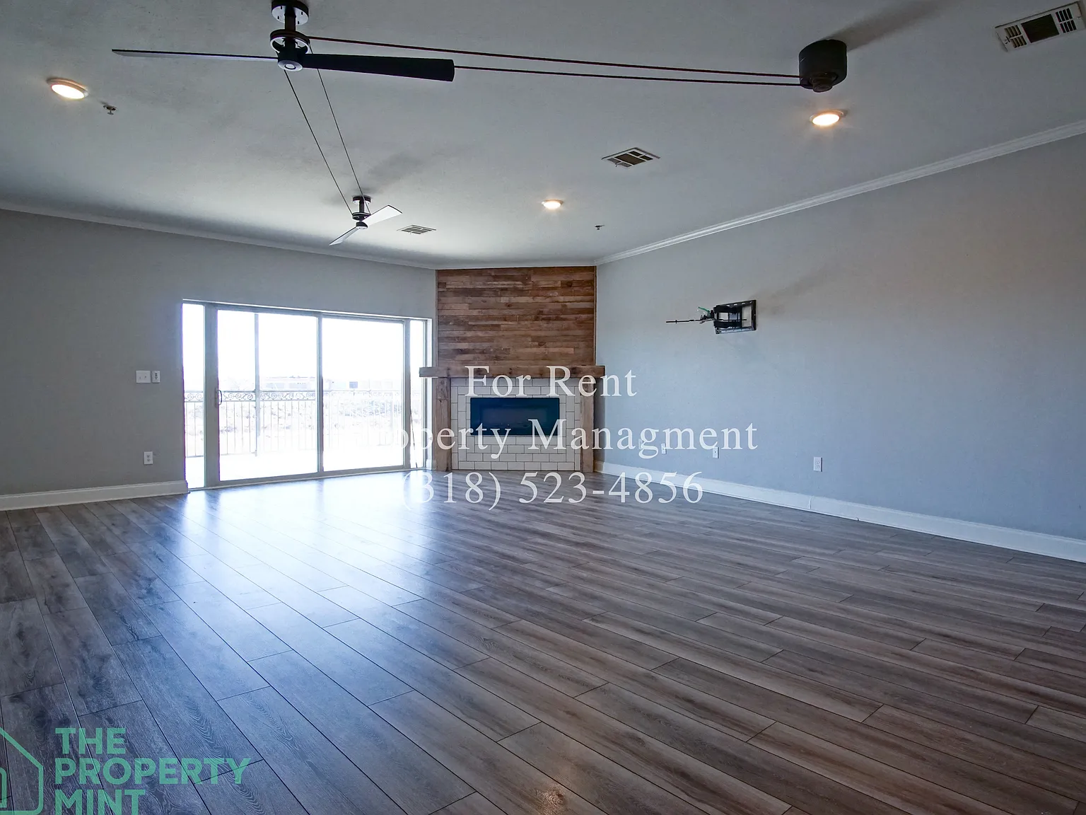 3 bed, 1856 sqft, $2,450 — Photo 2