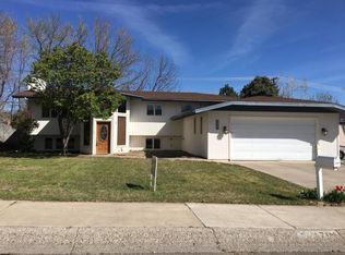 1701 Park Garden Rd, Great Falls, MT 59404