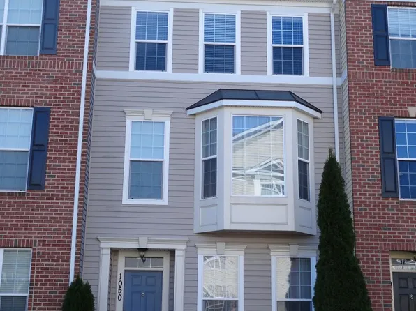 1050 Pipistrelle Ct, Odenton, MD 21113