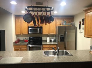 140 Commonwealth Ave UNIT 9, North Attleboro, MA 02760