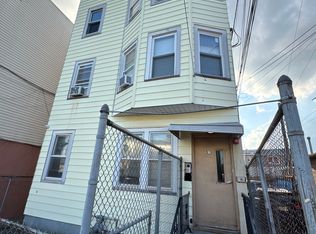 378-380 E 18th St #3, Paterson, NJ 07524