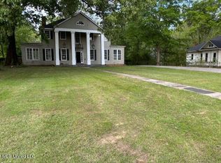 586 Central Ave, Coldwater, MS 38618