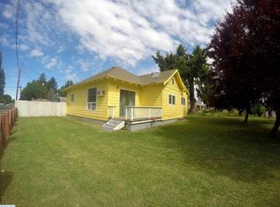 212 Elm St, Grandview, WA 98930