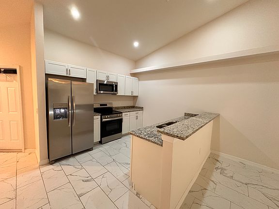 4th image of 3604 SW 7th Pl