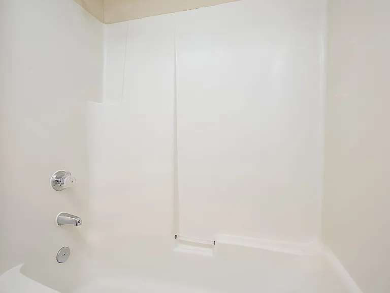 Northlink Apartments — Photo 70