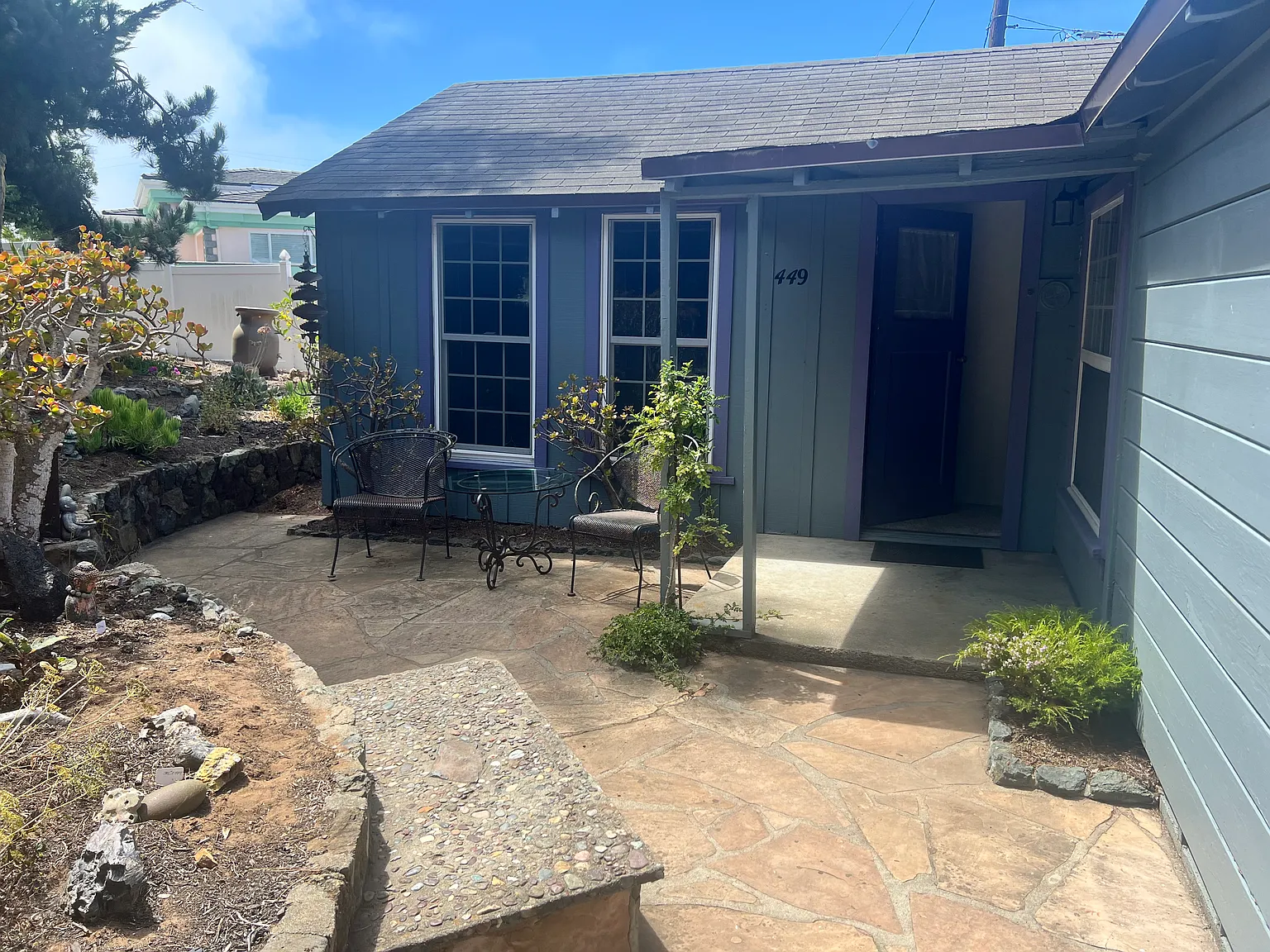 449 Estero Ave — Photo 1