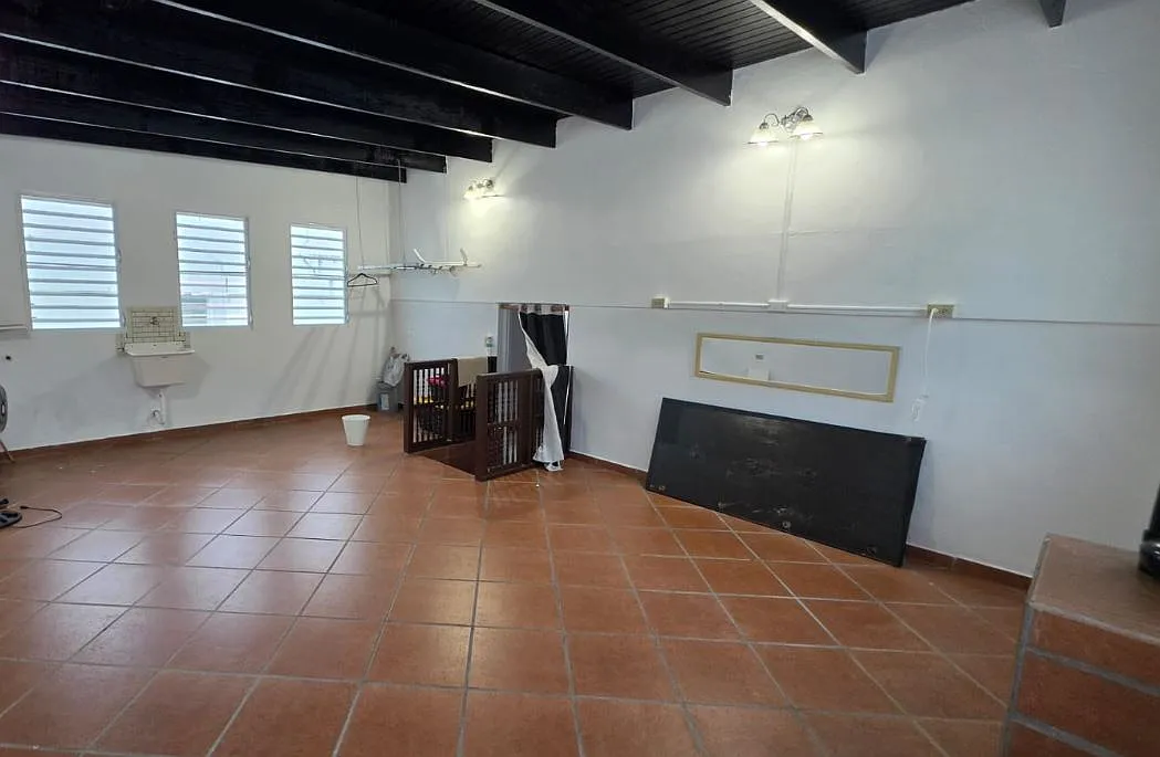 2 bed, $1,400 — Photo 4