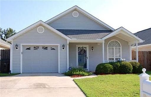 1st image of 120 Linda Kay Ct