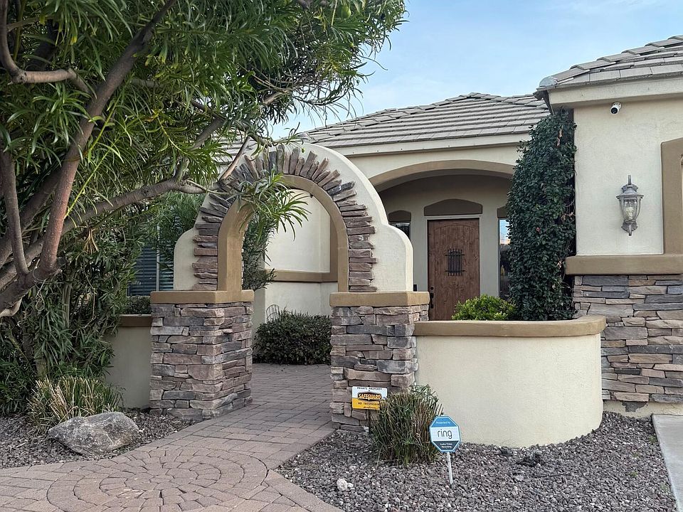 1st image of 2203 E TONTO Place