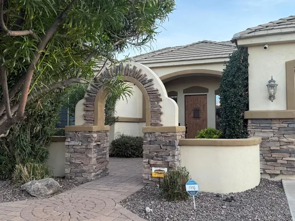 2203 E TONTO Place, Chandler, AZ 85249