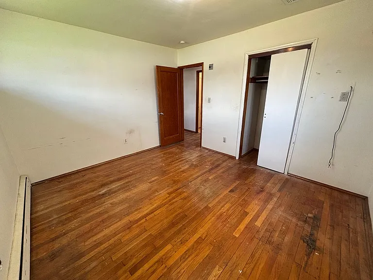 207 Kingston Dr — Photo 17