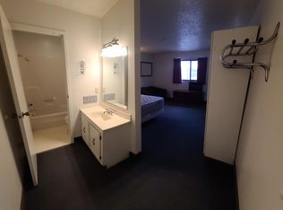 711 State Highway 92 E #15, Winterset, IA 50273