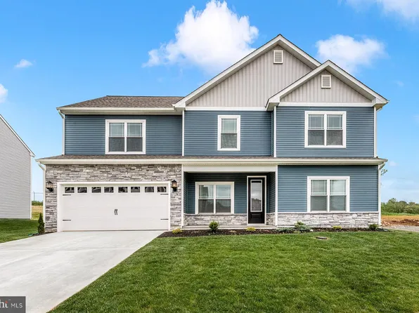 508 Abigail Ave, Waynesboro, PA 17268