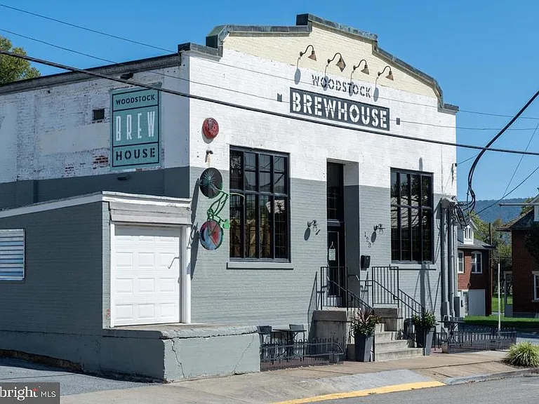 335 S Commerce St — Photo 33