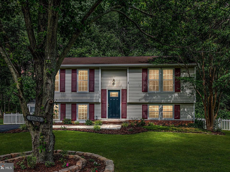 1st image of 11020 Huntington Woods Cir