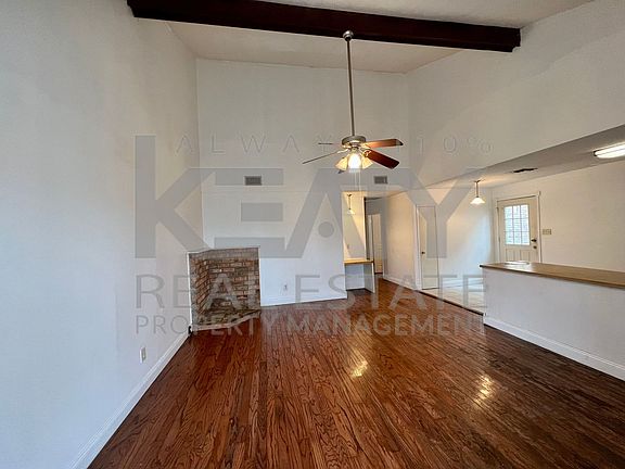 3rd image of 102 Rue Calliope