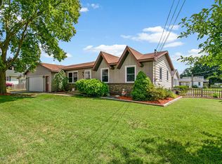 2670 Woodbine Ave SW, Grandville, MI 49418