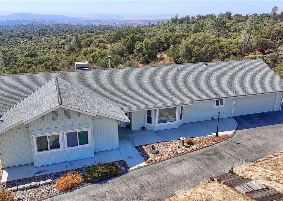 1st image of 30043 Longview Ln E