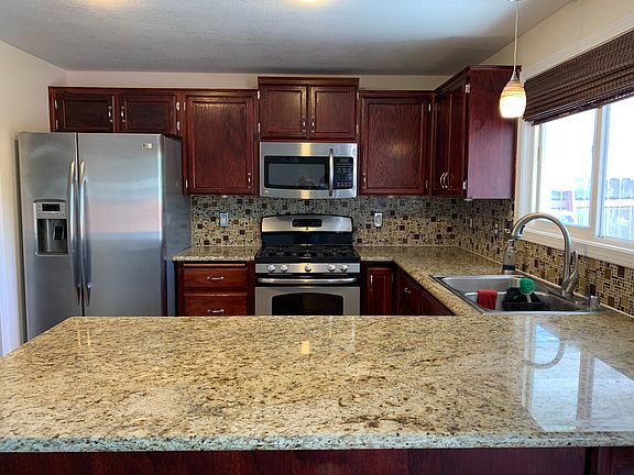 5th image of 16412 NE 80th St